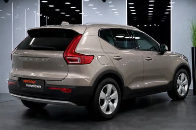Volvo XC40 T3 Momentum Pro
