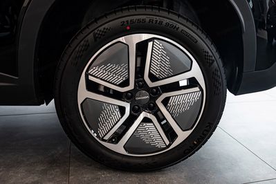 Omoda 5 Omoda E5 63.2kWh Premium