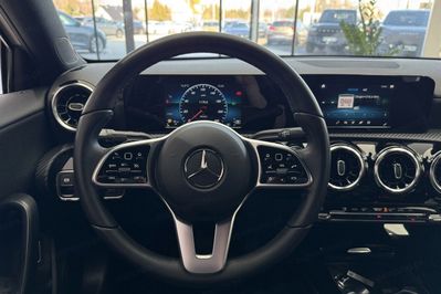 Mercedes Klasa A A 180 Style 7G-DCT