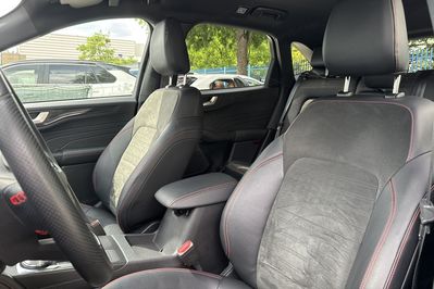 Ford Kuga ST-Line X 2.5 FHEV FWD