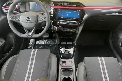 Opel Corsa Yes  1.2 T mHEV eDCT