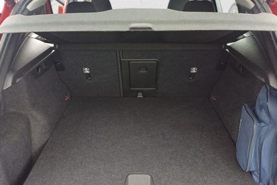Volvo XC40 B4 B AWD Momentum Pro aut