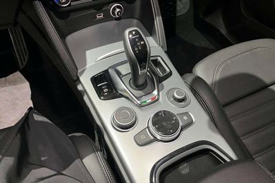 Alfa Romeo Stelvio 2.0 Turbo Veloce Q4