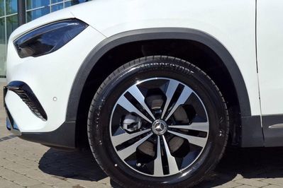 Mercedes GLA 220 4-Matic Progressive