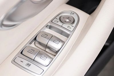 Mercedes Klasa E 300 de 4MATIC Avantgarde