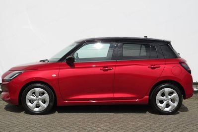 Suzuki Swift Premium Plus 1.2 Dualjet SHVS