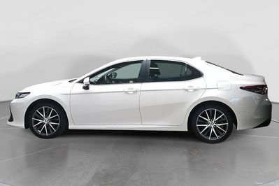 Toyota Camry 2.5 Hybrid Prestige