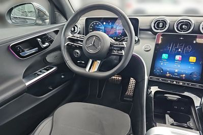 Mercedes Klasa C 200.4MATIC 9G-Tronic Amg Line