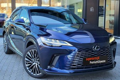 Lexus RX 450h+ Omotenashi