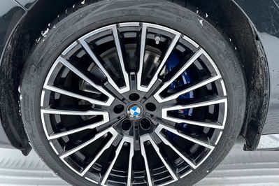 BMW Seria 7 M760e xDrive