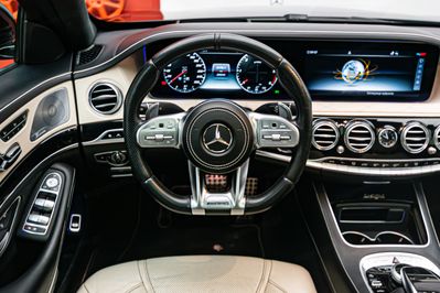 Mercedes Klasa S 400 d 4-Matic L 9G-TRONIC