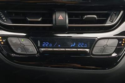 Toyota C-HR 1.8 Hybrid Style