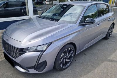 Peugeot 308 Allure e-DCS6 1.2 mHEV