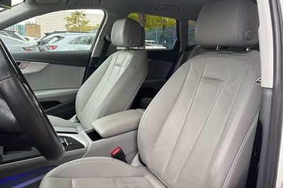 Audi A4 35 TFSI S Line