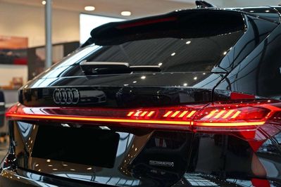 Audi A5 e-Hybrid quattro Avant