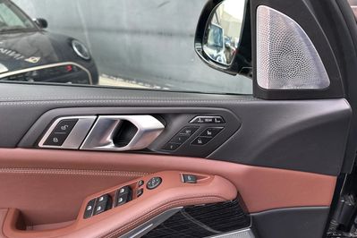 BMW X7 M60i xDrive