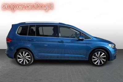 Volkswagen Touran Highline  1.5 TSI EVO DSG