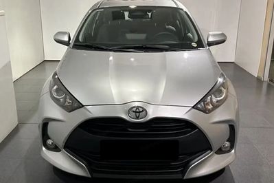 Toyota Yaris Comfort 1.5 Hybrid