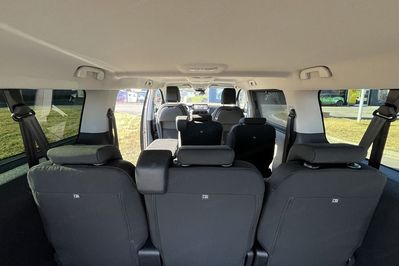 Peugeot Traveller Long L2H1 Business EAT8