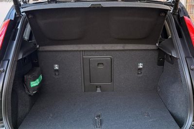 Volvo XC40 B4 B Ultra Black Edition