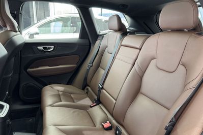 Volvo XC60 T6 AWD Plug-In Hybrid aut