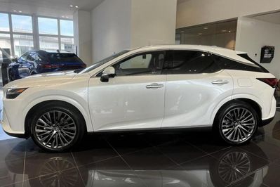Lexus RX 350h Omotenashi