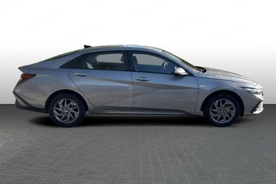 Hyundai Elantra Modern 1.6 CVT