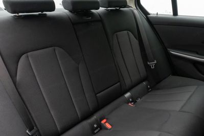 BMW Seria 3 330i xDrive