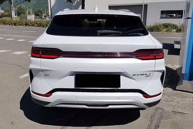 BYD Seal U DM-i 1.5T Design AWD