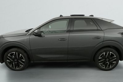 Peugeot 3008 GT 1.2 mHEV e-DCS6