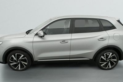 MG ZS Exclusive 1.5 Hybrid+ AT