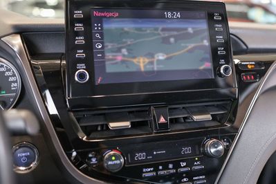 Toyota Camry 2.5 Hybrid Prestige Cvt