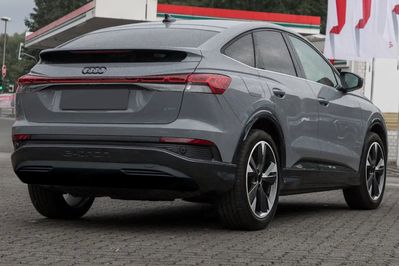 Audi Q4 e-tron 55 quattro Advanced Sportback
