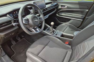 Jeep Avenger 1.2 GSE T3 Altitude FWD
