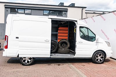 Ford Transit L3H2 Limited