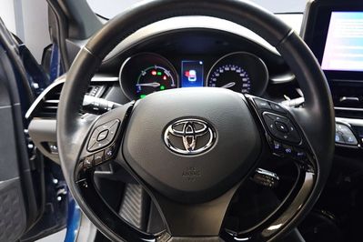 Toyota C-HR Hybrid Style