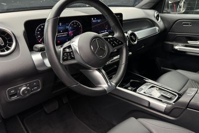 Mercedes GLB 200