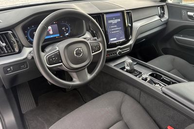 Volvo XC60 B4 D AWD Momentum Pro