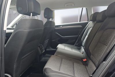 Volkswagen Passat 1.5 TSI Business DSG