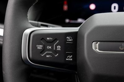 Jeep Compass First Edition 1.2 mHEV FWD DCT