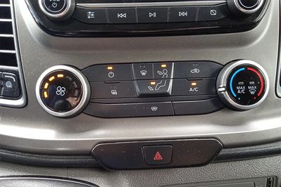 Ford Transit Custom 300 L2H1 Trend