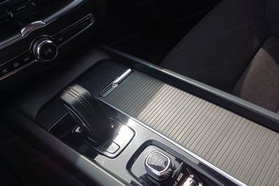 Volvo XC60 B4 D Momentum Pro