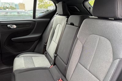 Volvo XC40 T3 Momentum Pro