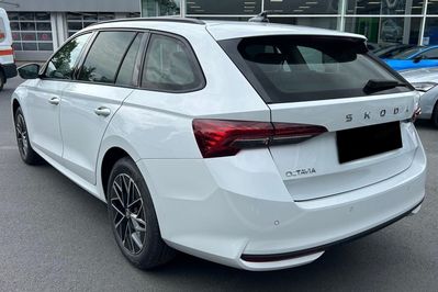 Skoda Octavia Selection 1.5 TSI mHEV DSG