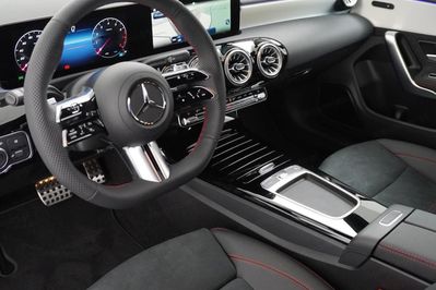 Mercedes CLA 200 AMG Line Shooting Brake