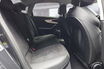 Audi A4 40 TDI quattro