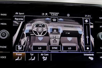 Volkswagen Passat 2.0 TSI Elegance DSG