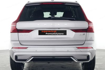 Volvo XC60 B5 B AWD Plus Dark