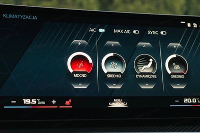 BMW Seria 3 M3 CS xDrive sport aut