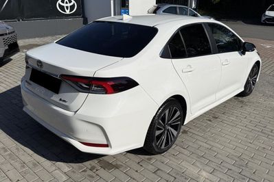 Toyota Corolla Style 1.8 Hybrid